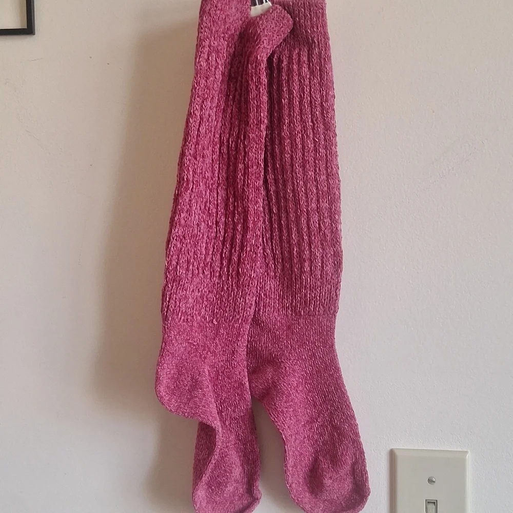 🎁HUE Pink and Multicolor Socks Set NWT FREE with Bundle Purchase
